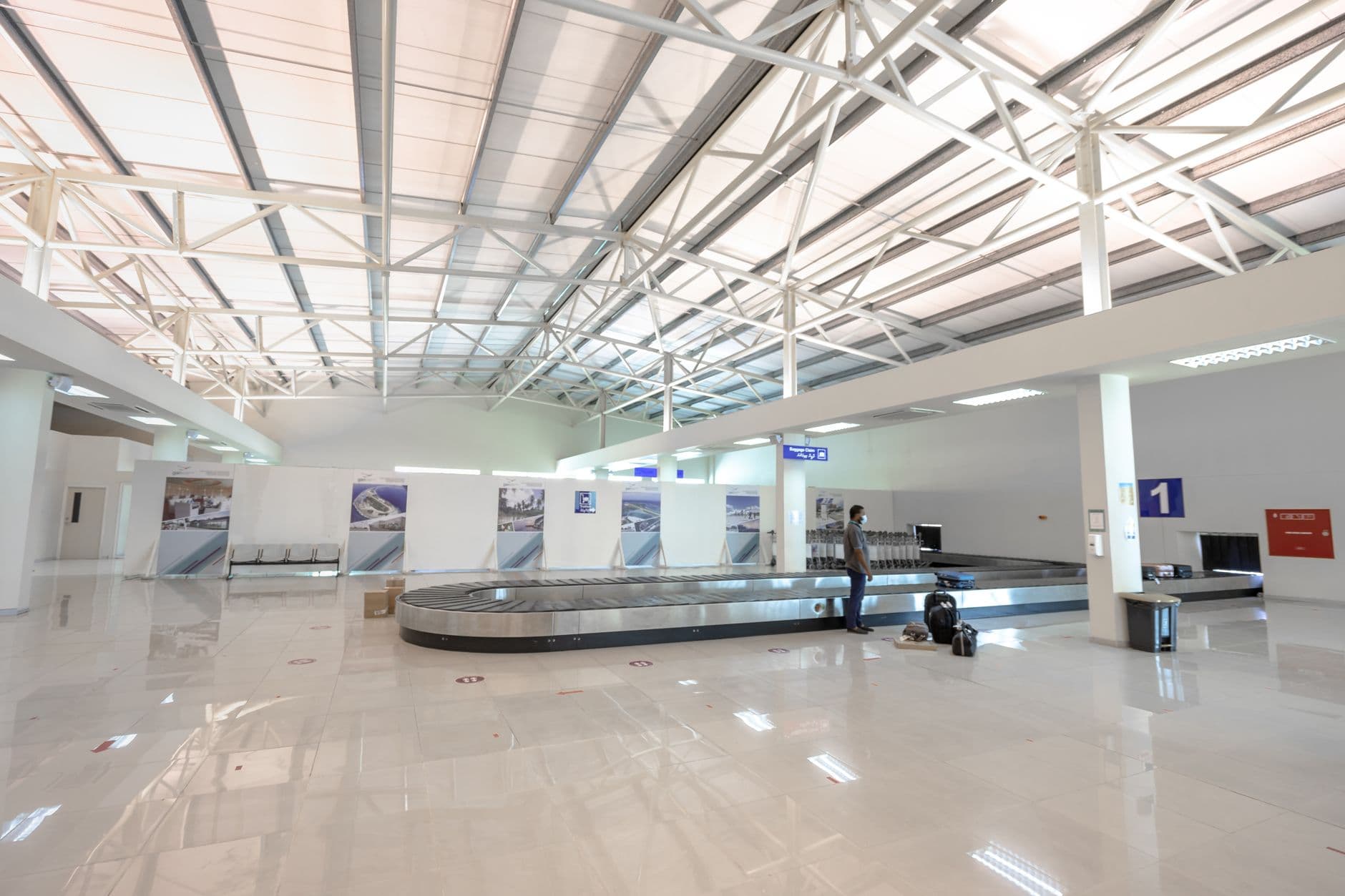 Landing at Phuket Airport: TDAC, Immigration and the First Hour (2026)